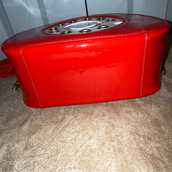 Red Telephone Handbag - Picture 10 of 10